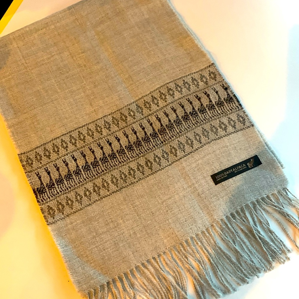 100% Alpaca Scarf